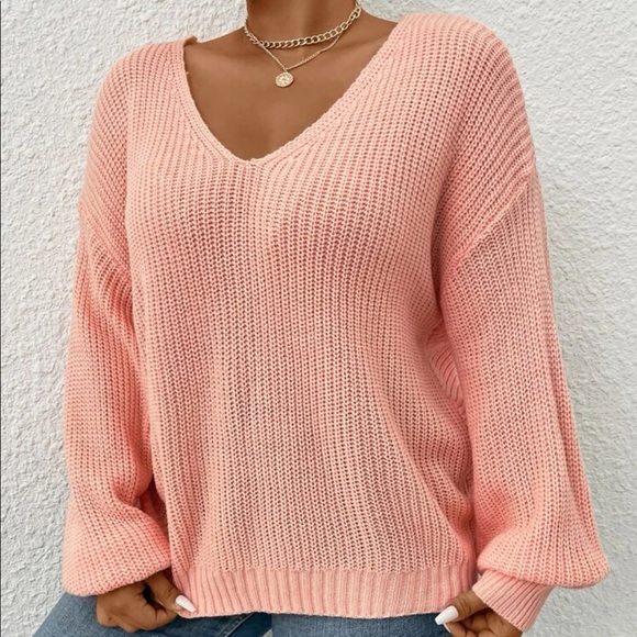 Plus size pearls detail twist back sweater top - Picture 3 of 5